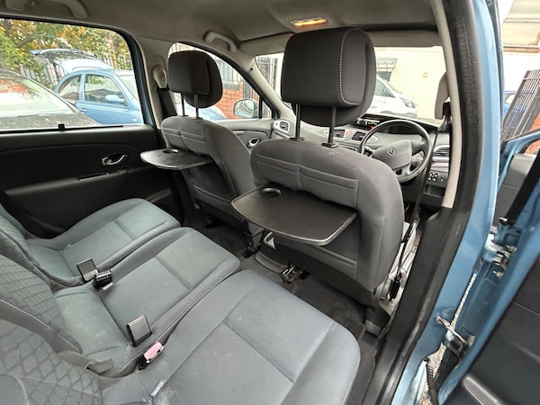 Used Renault Scenic 2010 for sale - 76259226: Photo 32
