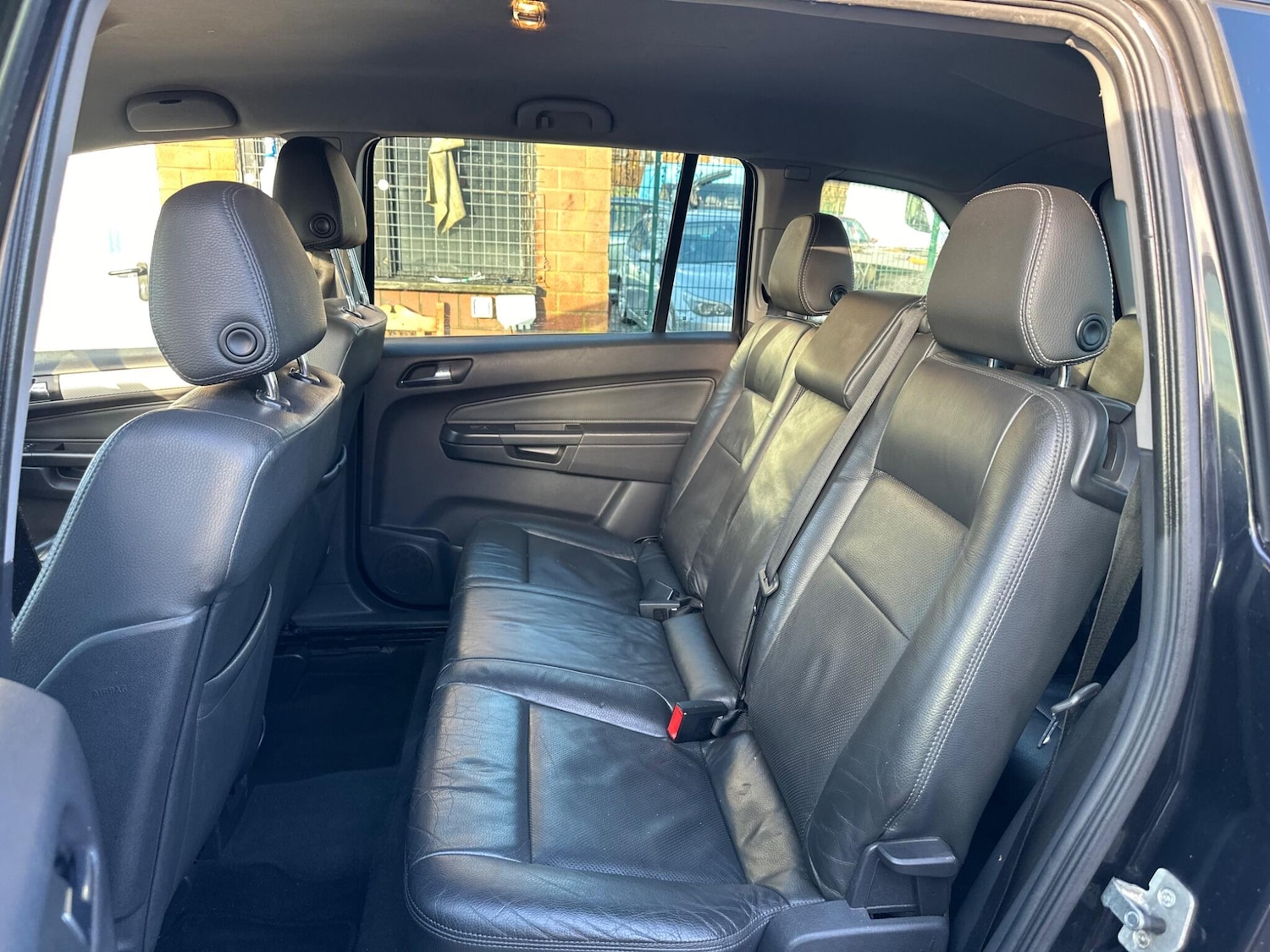 Used Vauxhall Zafira 2007 for sale - 76952671: Photo 17