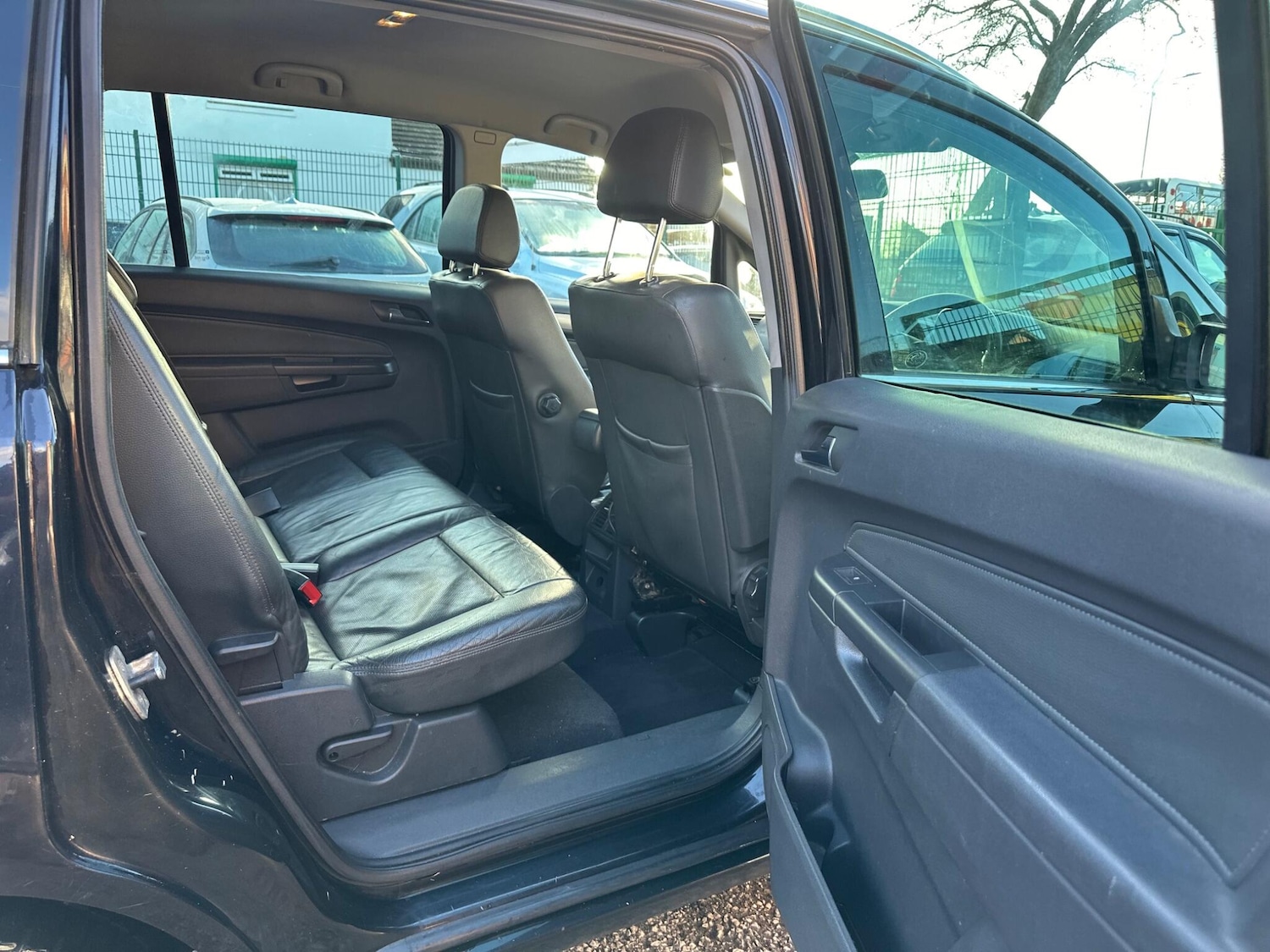 Used Vauxhall Zafira 2007 for sale - 76952671: Photo 19