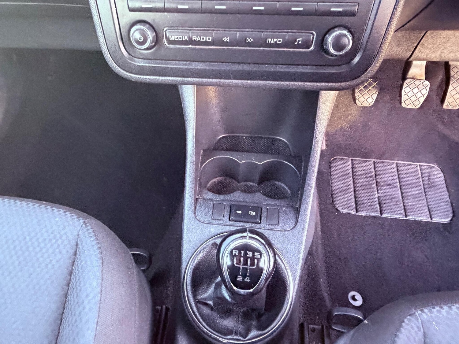 Used Skoda Fabia 2010 for sale - 76952863: Photo 24