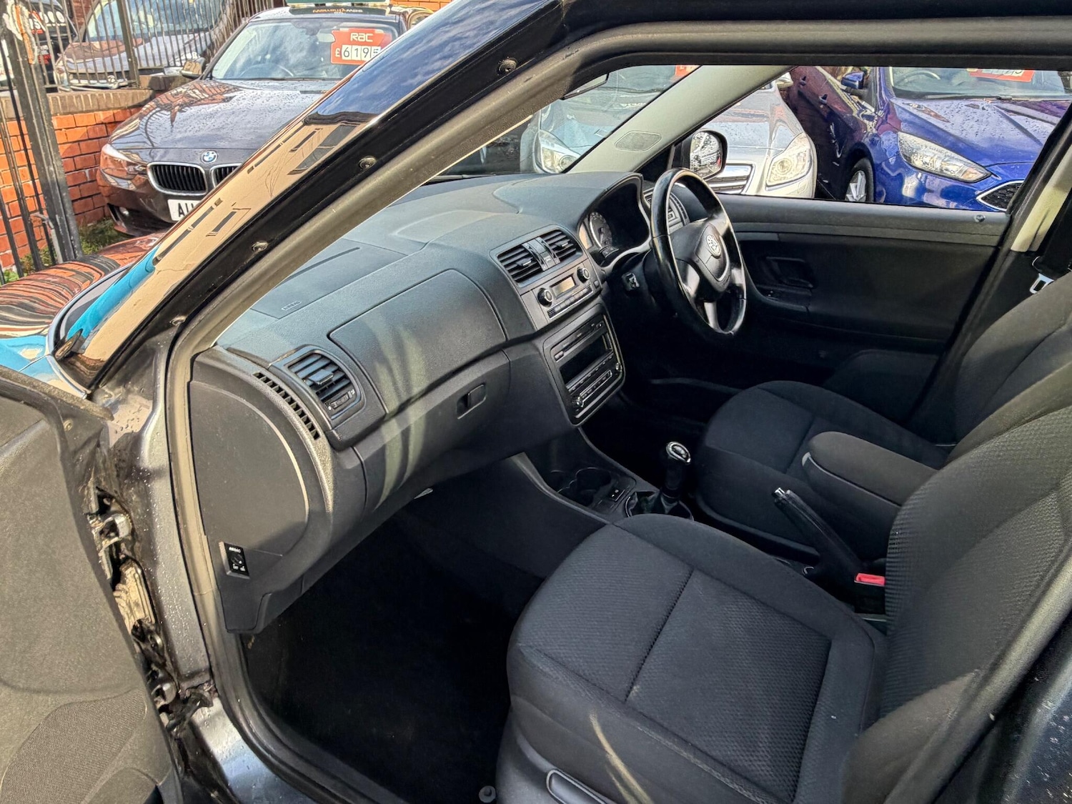 Used Skoda Fabia 2010 for sale - 76952863: Photo 35