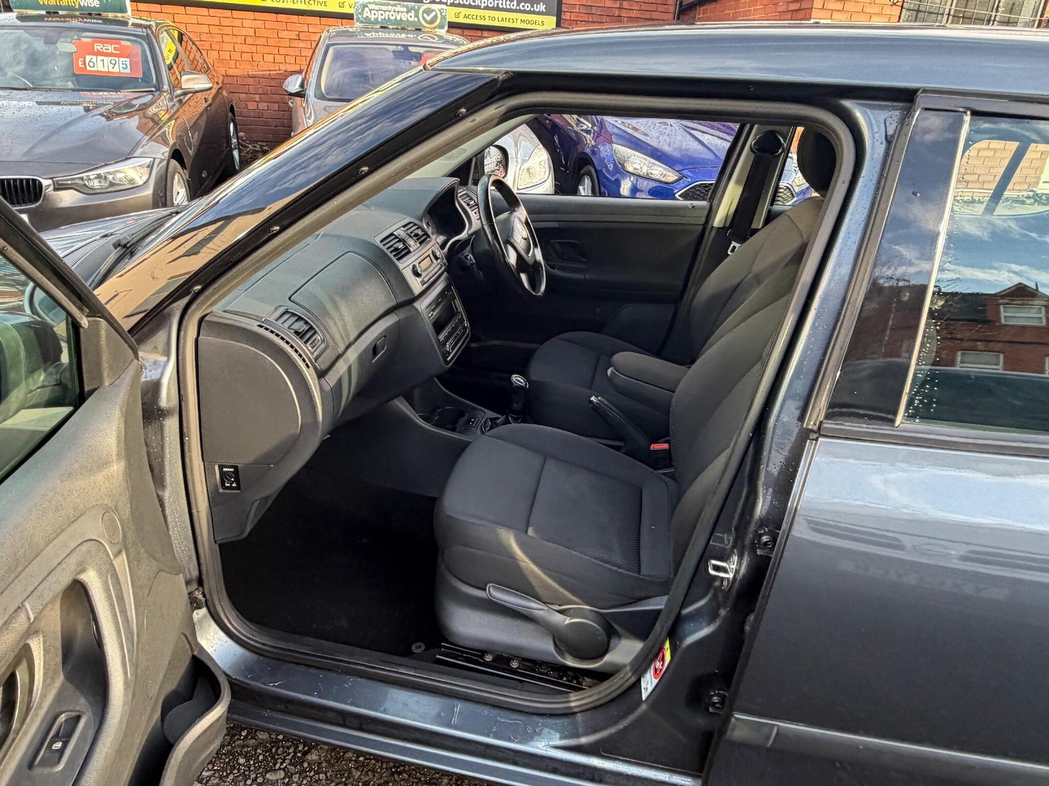 Used Skoda Fabia 2010 for sale - 76952863: Photo 37