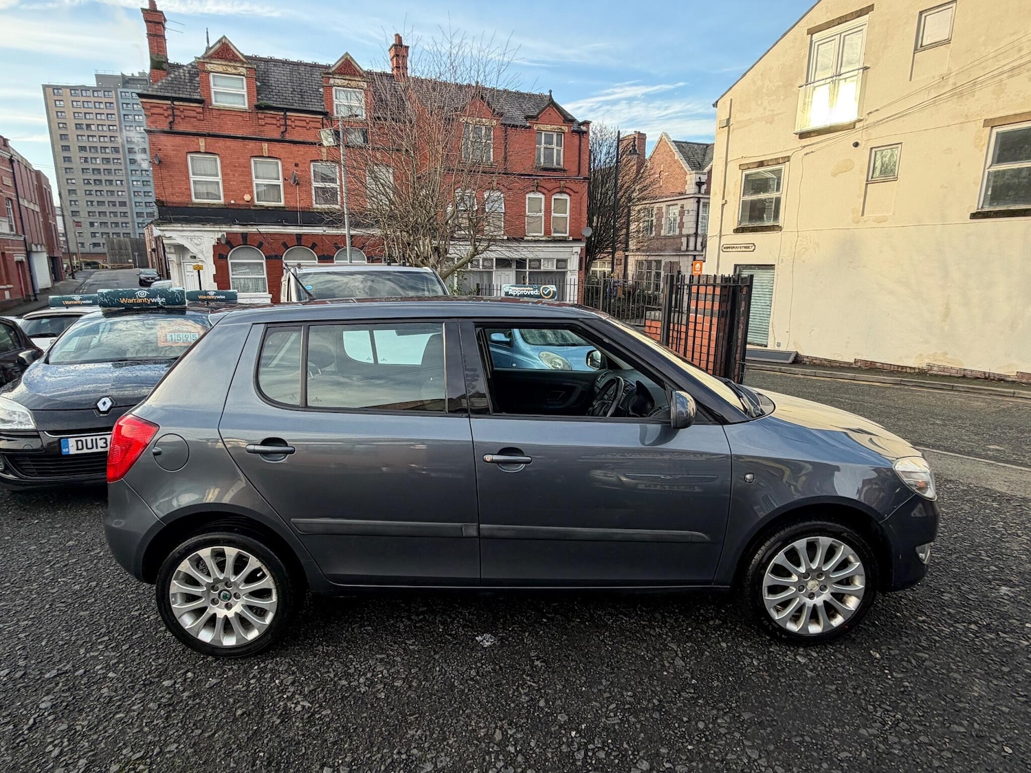 Used Skoda Fabia 2010 for sale - 76952863: Photo 8