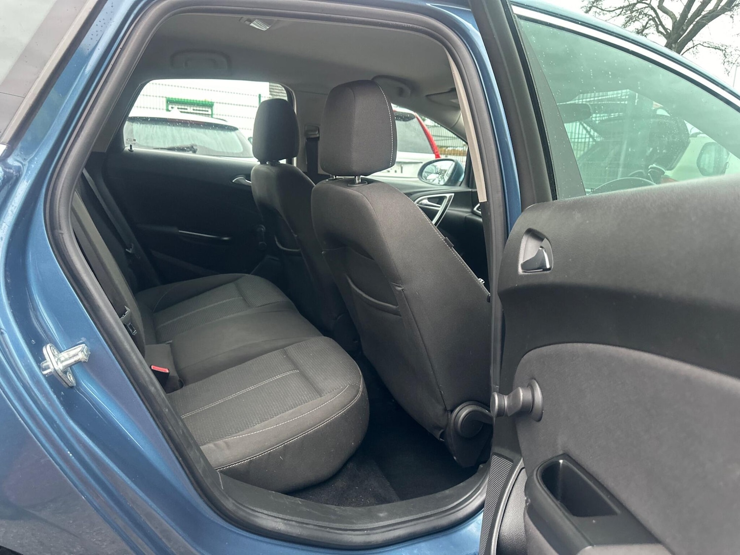 Used Vauxhall Astra 2013 for sale - 76994646: Photo 21