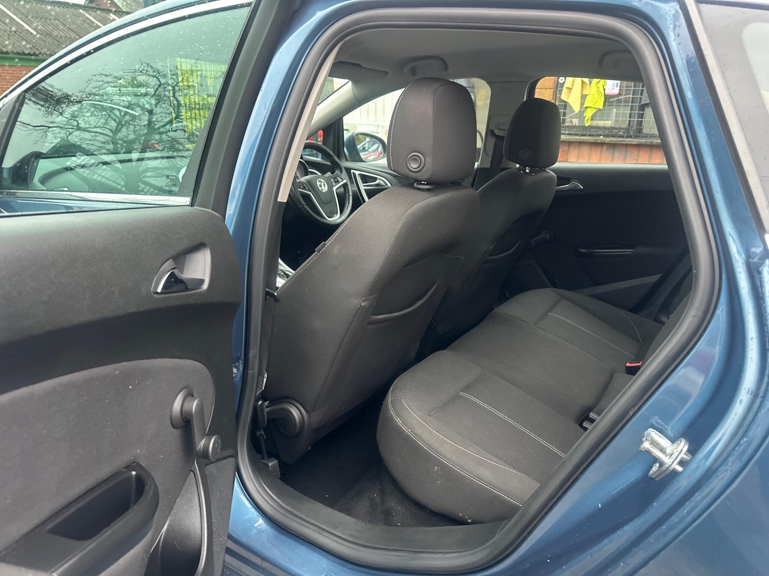 Used Vauxhall Astra 2013 for sale - 76994646: Photo 24