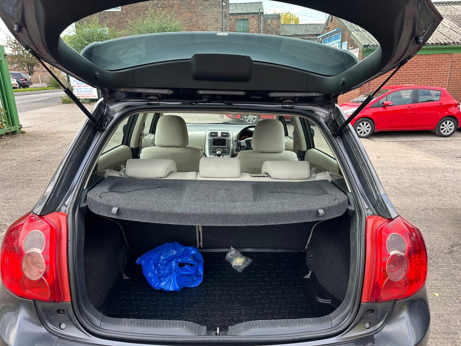 Used Toyota Auris 2008 for sale - 76953428: Photo 27