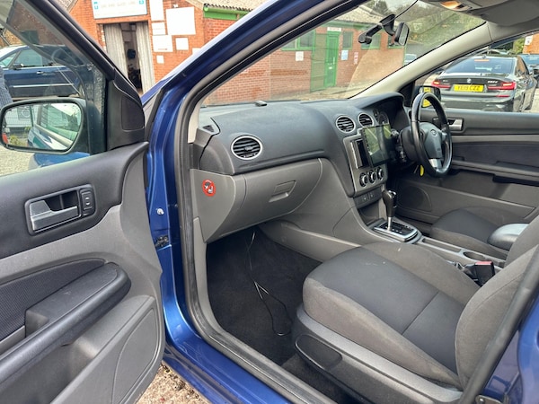 Used Ford Focus 2007 for sale - 76188529: Photo 24