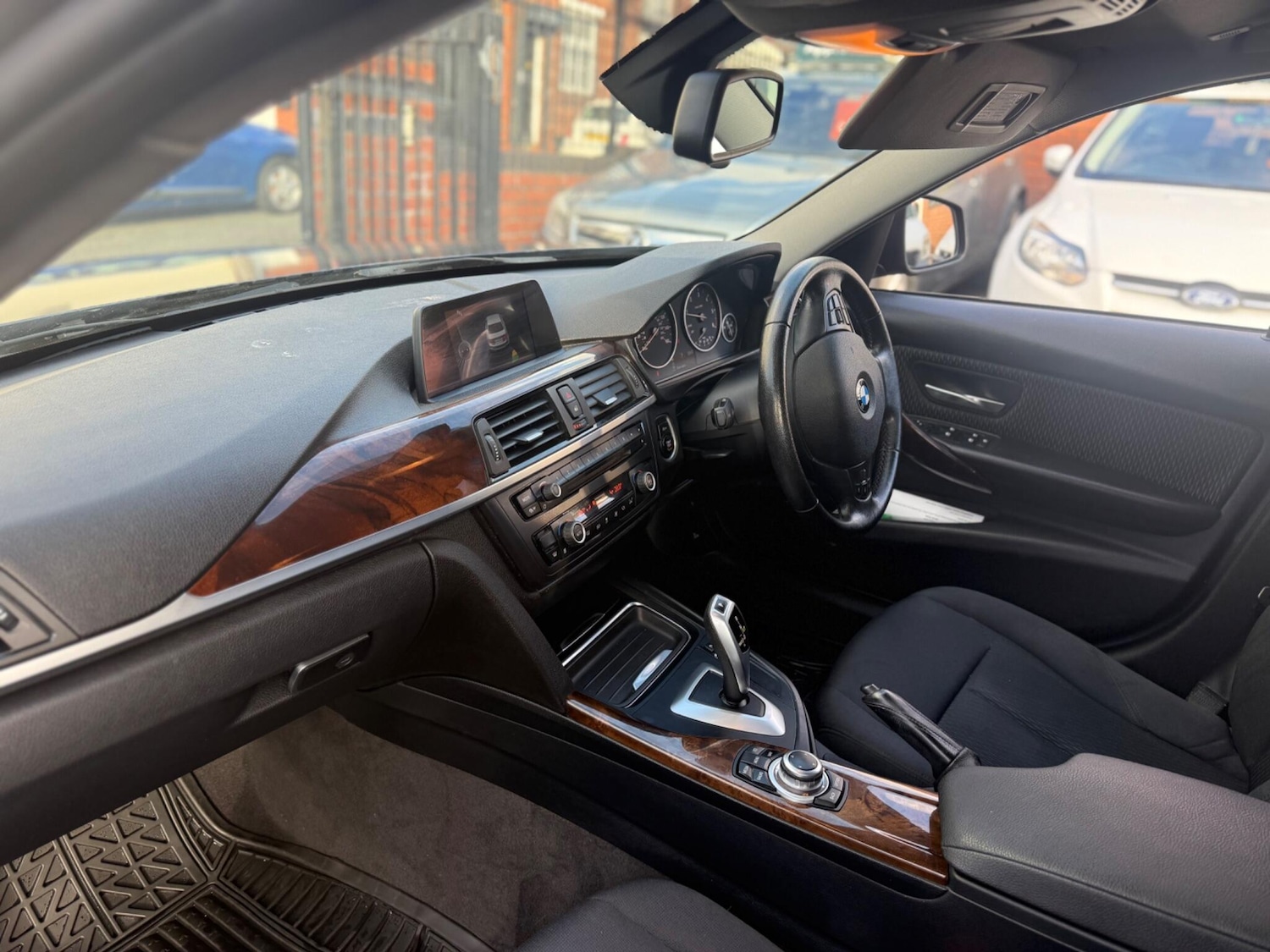 Used BMW 3 Series 2014 for sale - 76953391: Photo 9