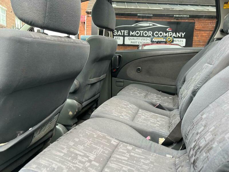 Used Toyota Previa 2005 for sale - 76953418: Photo 41