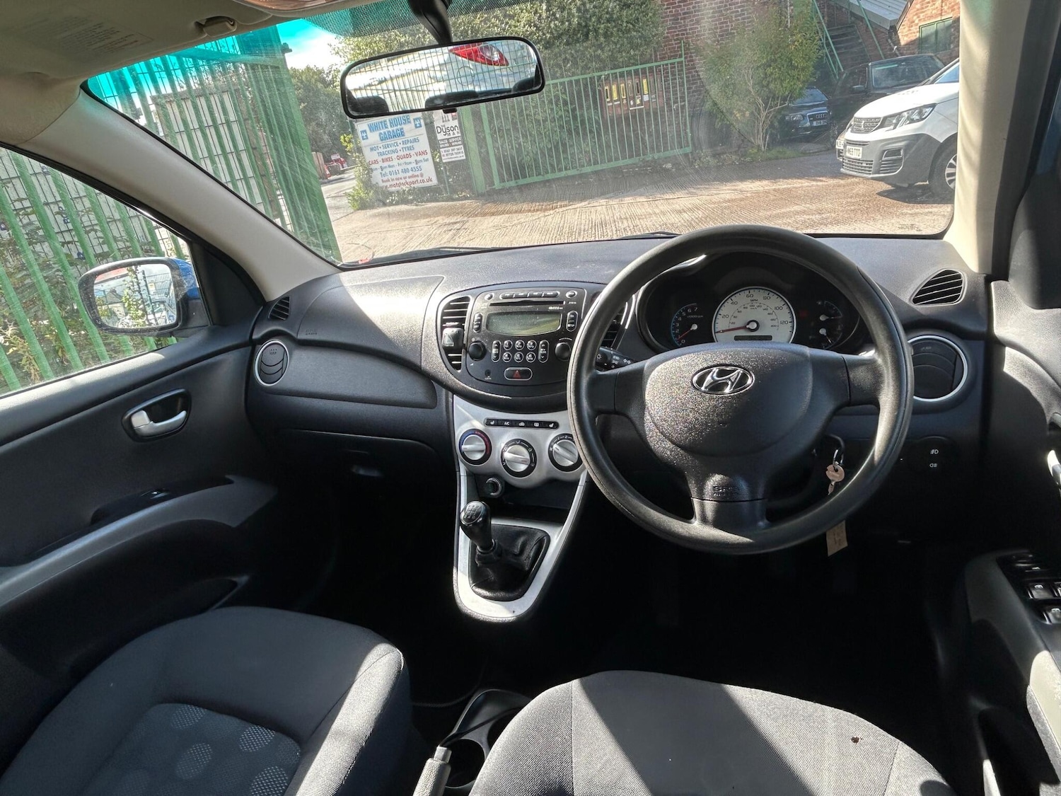 Used Hyundai i10 2008 for sale - 76953097: Photo 38