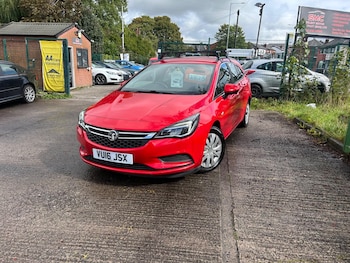 Vauxhall - Astra