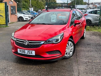 Used Vauxhall Astra 2016 for sale - 76159235: Photo 2