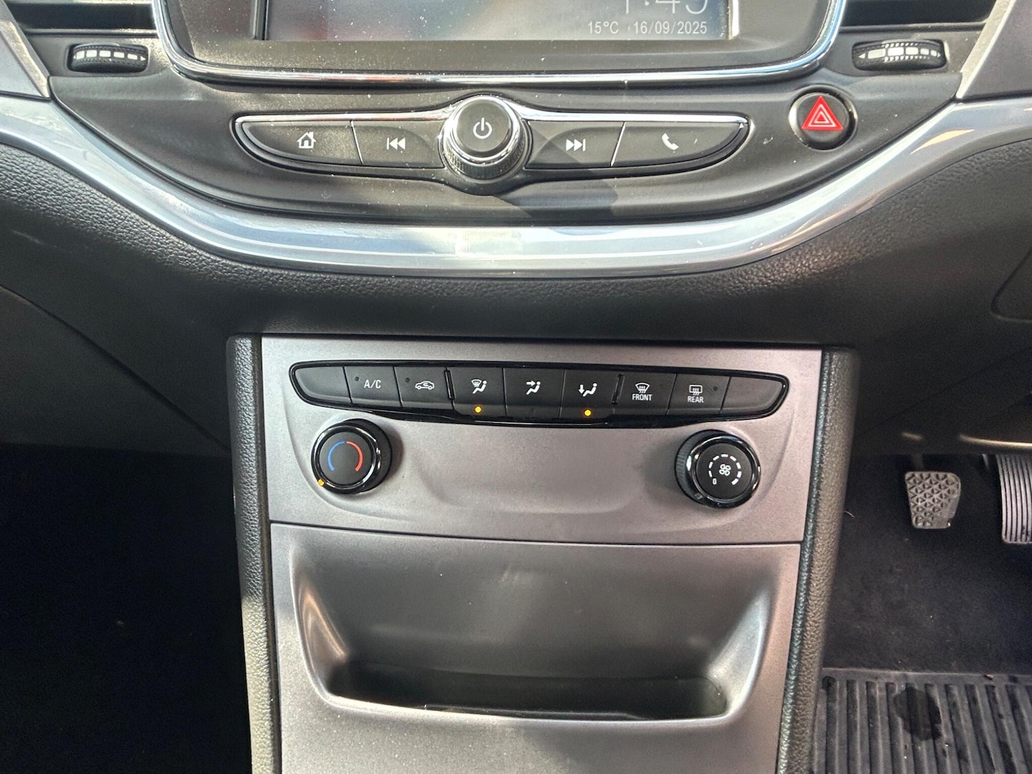 Used Vauxhall Astra 2016 for sale - 76159235: Photo 35