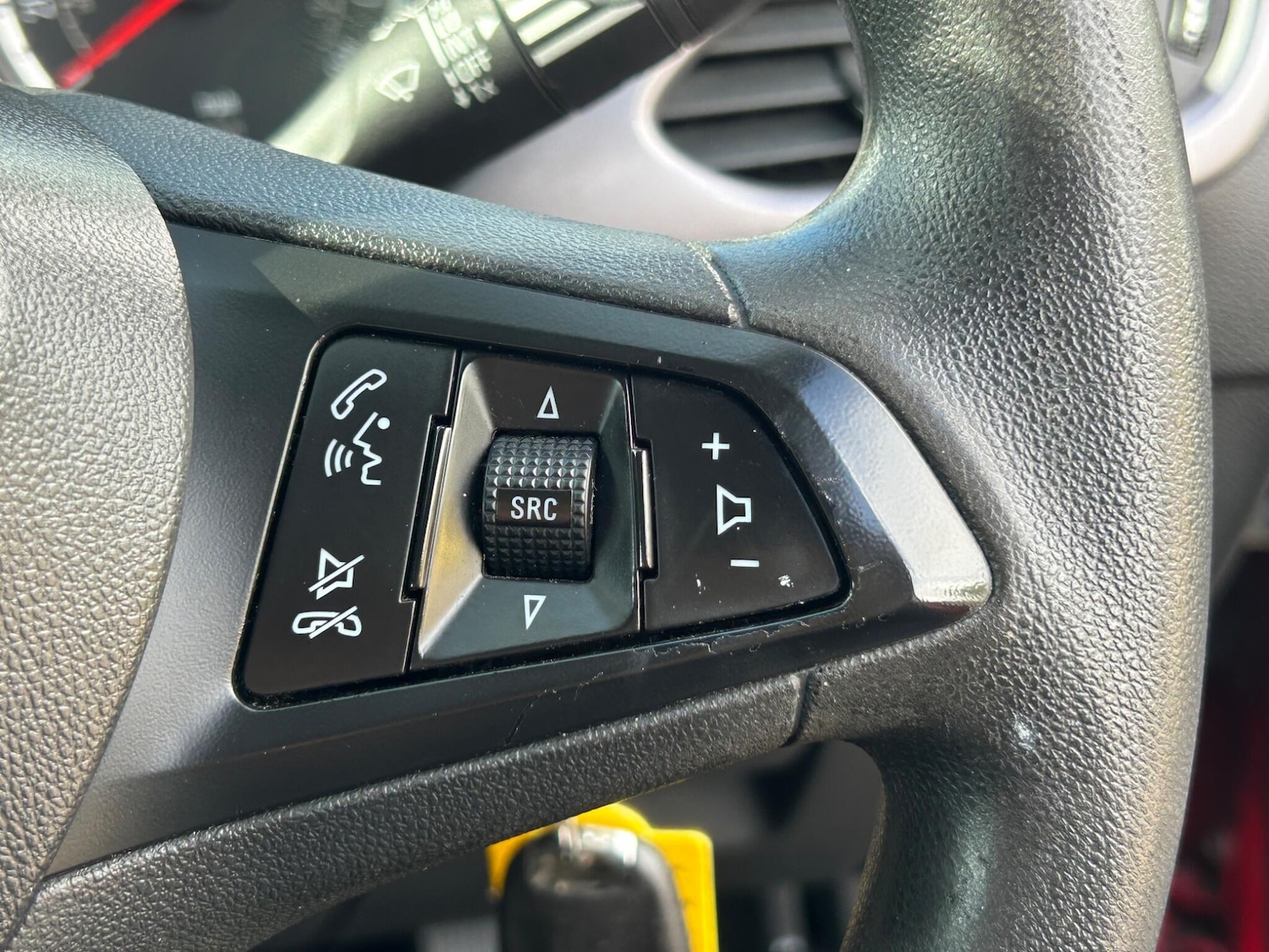 Used Vauxhall Astra 2016 for sale - 76159235: Photo 40