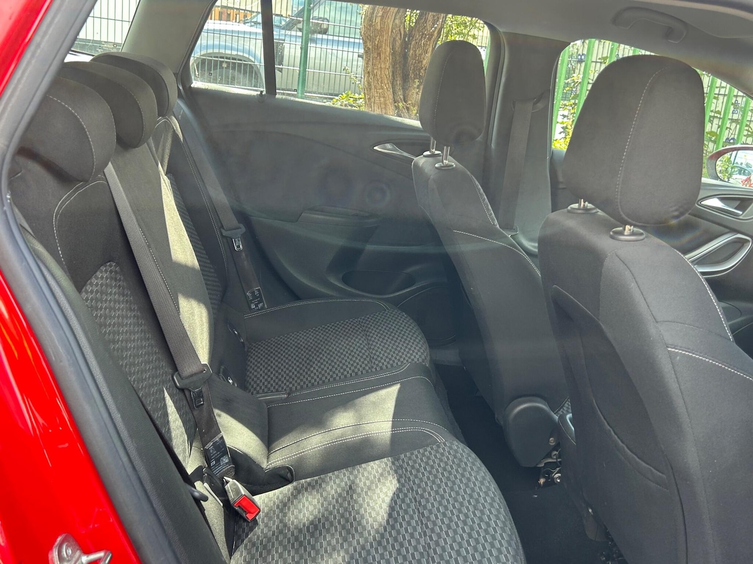 Used Vauxhall Astra 2016 for sale - 76159235: Photo 45