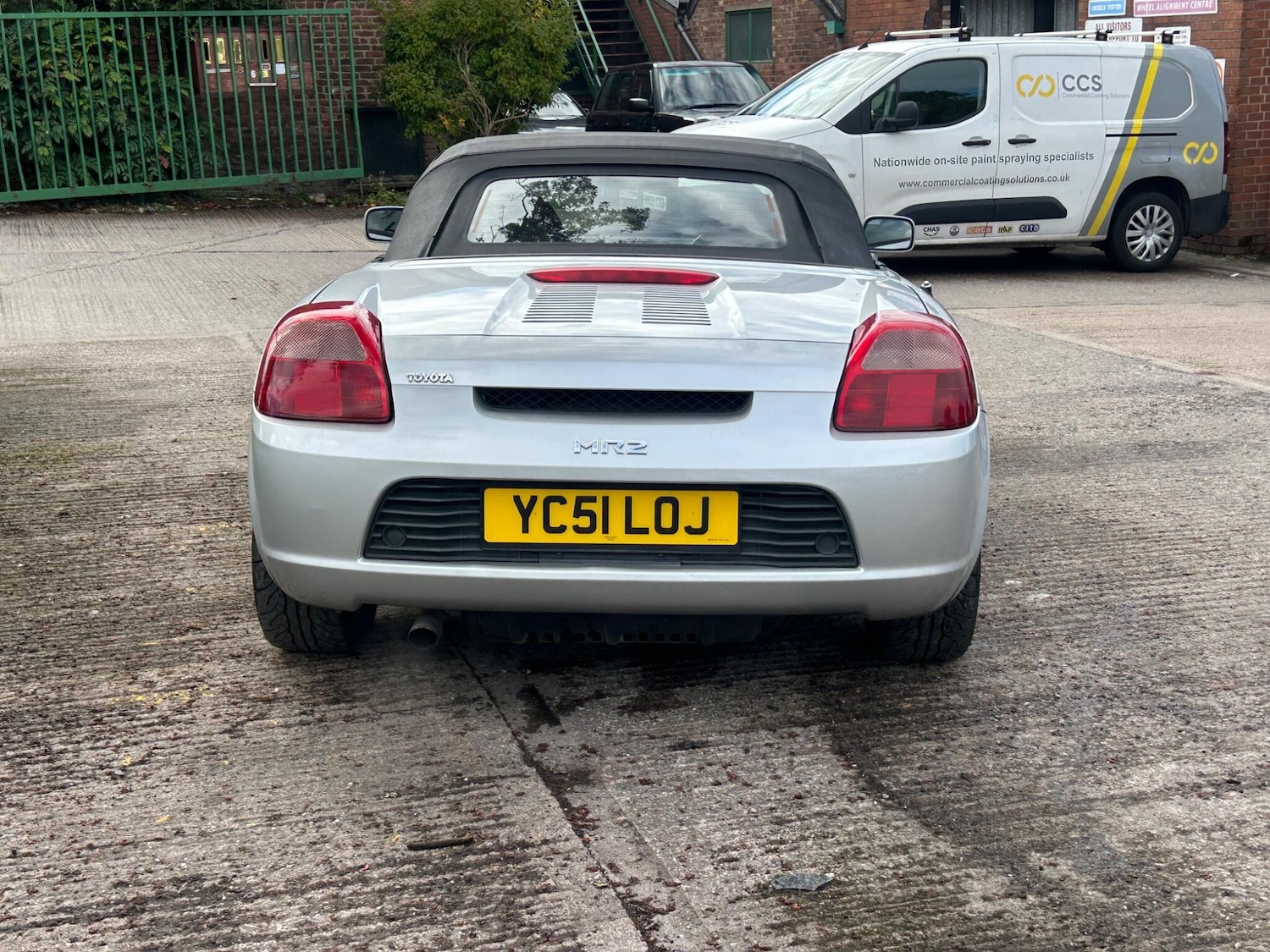 Used Toyota MR2 2002 for sale - 76158982: Photo 12