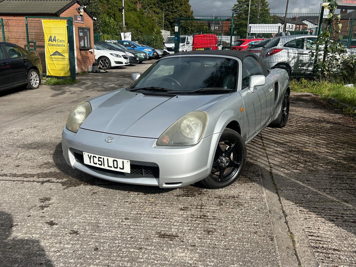 Used Toyota MR2 2002 for sale - 76158982: Photo 2