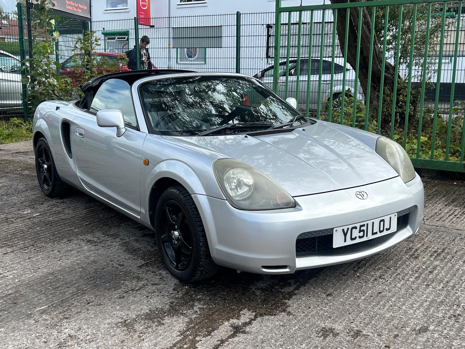 Used Toyota MR2 2002 for sale - 76158982: Photo 23