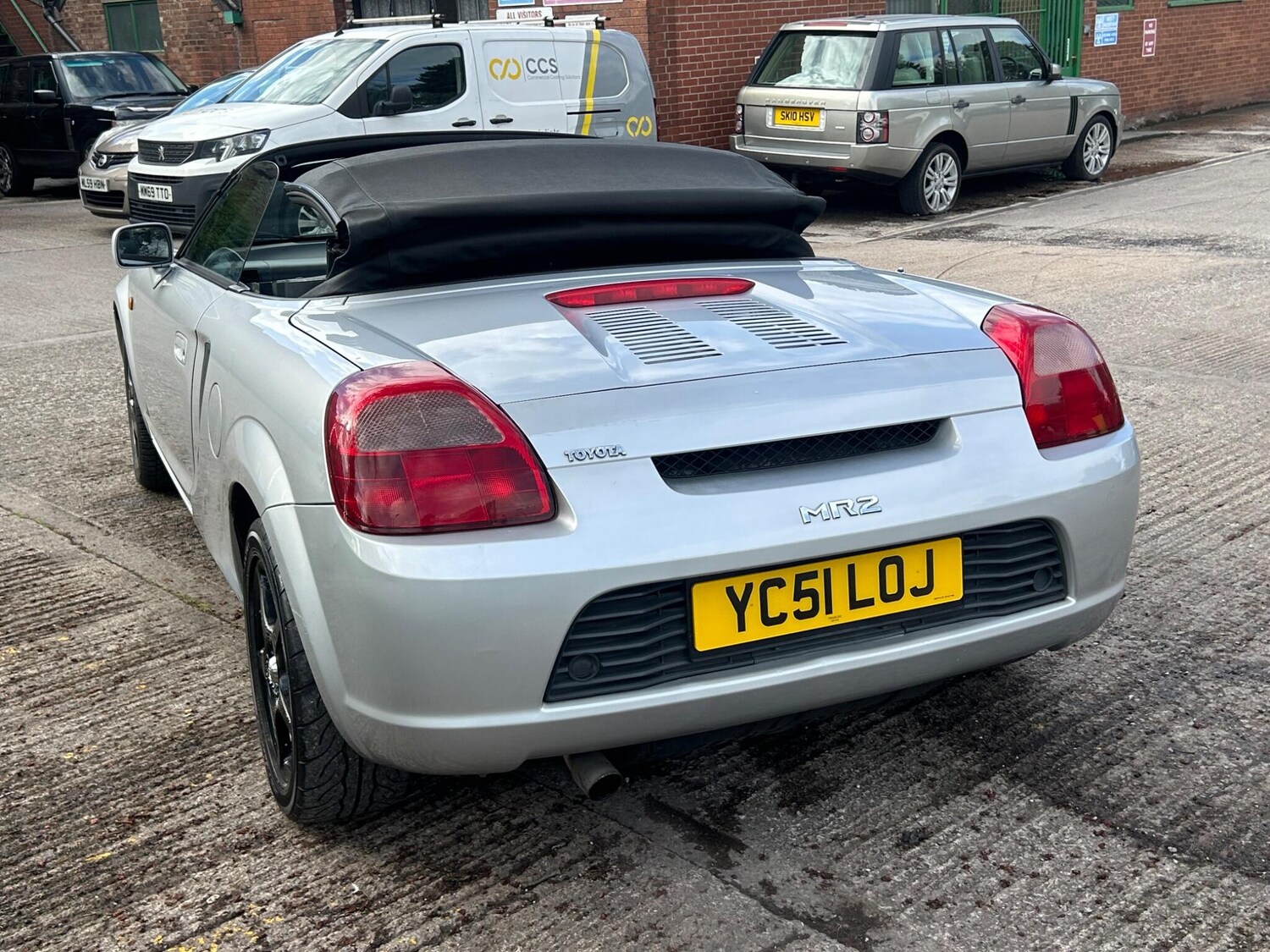 Used Toyota MR2 2002 for sale - 76158982: Photo 33