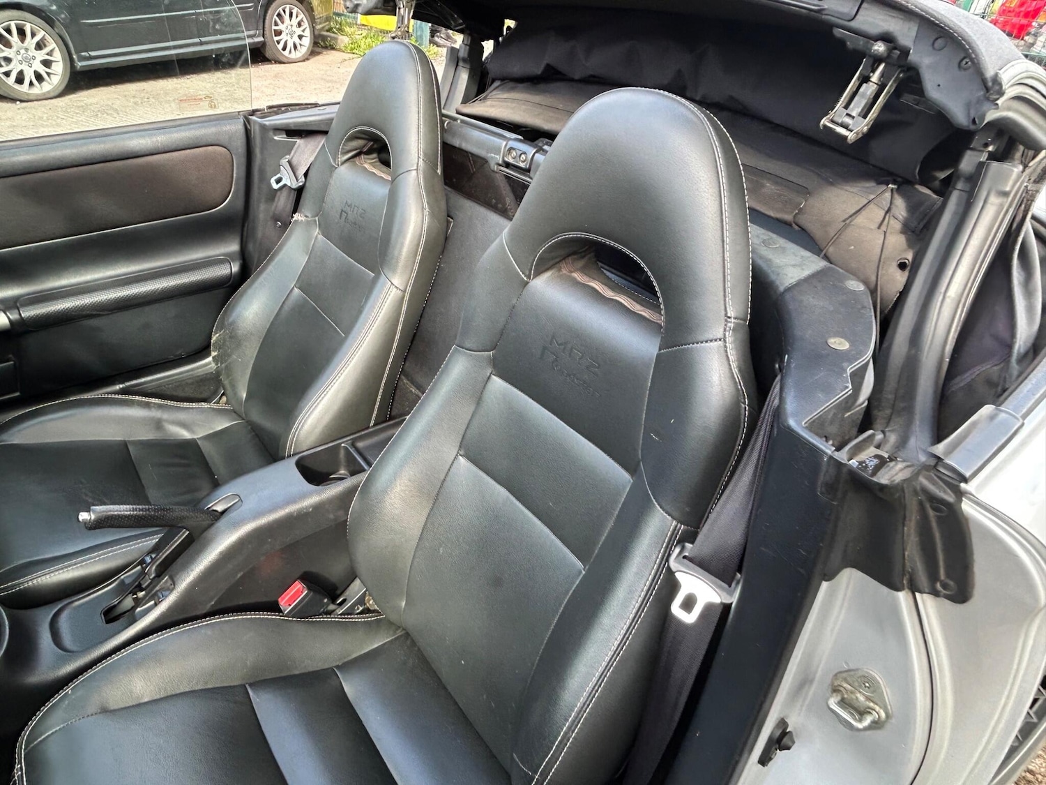 Used Toyota MR2 2002 for sale - 76158982: Photo 54