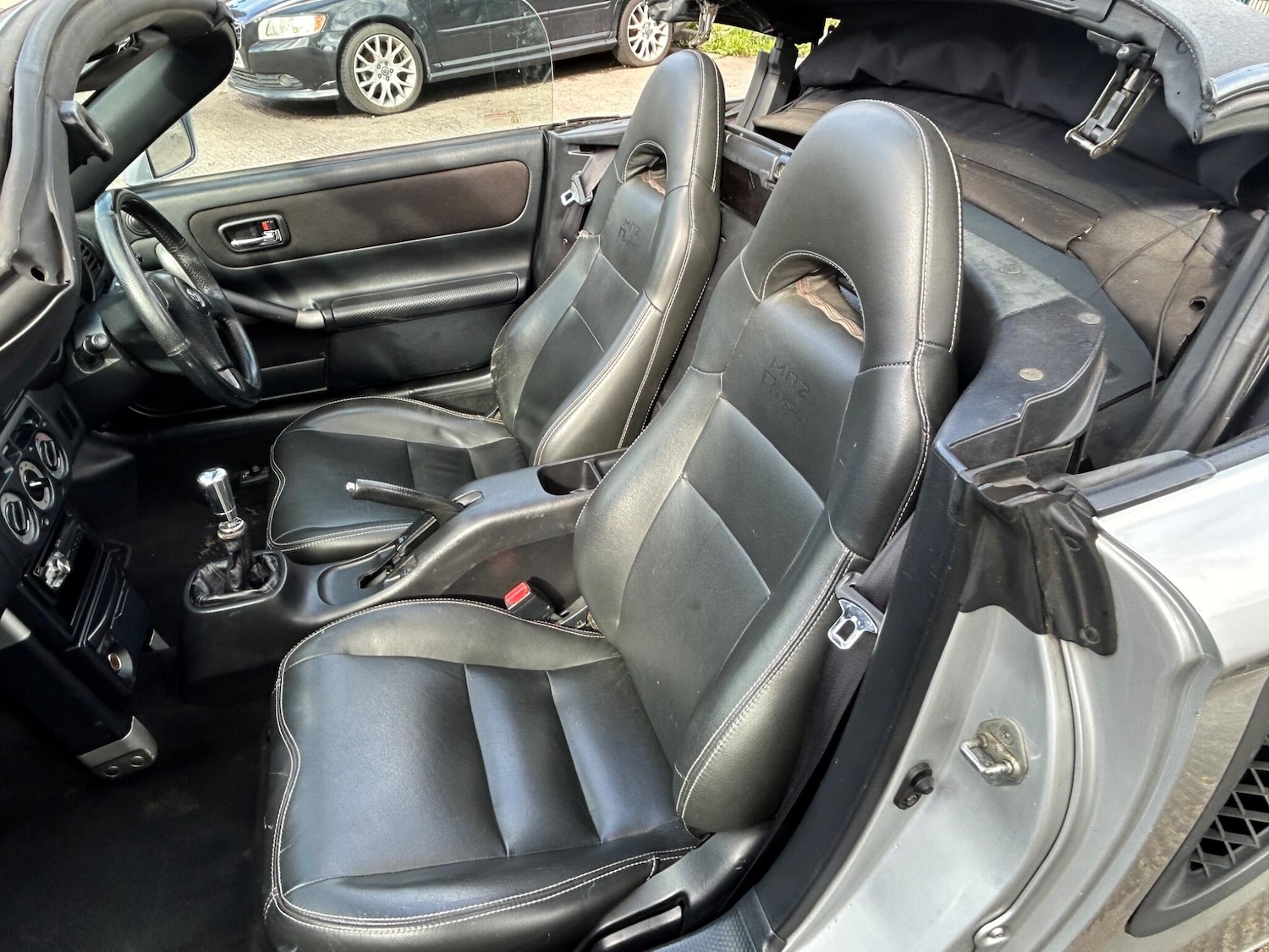 Used Toyota MR2 2002 for sale - 76158982: Photo 55