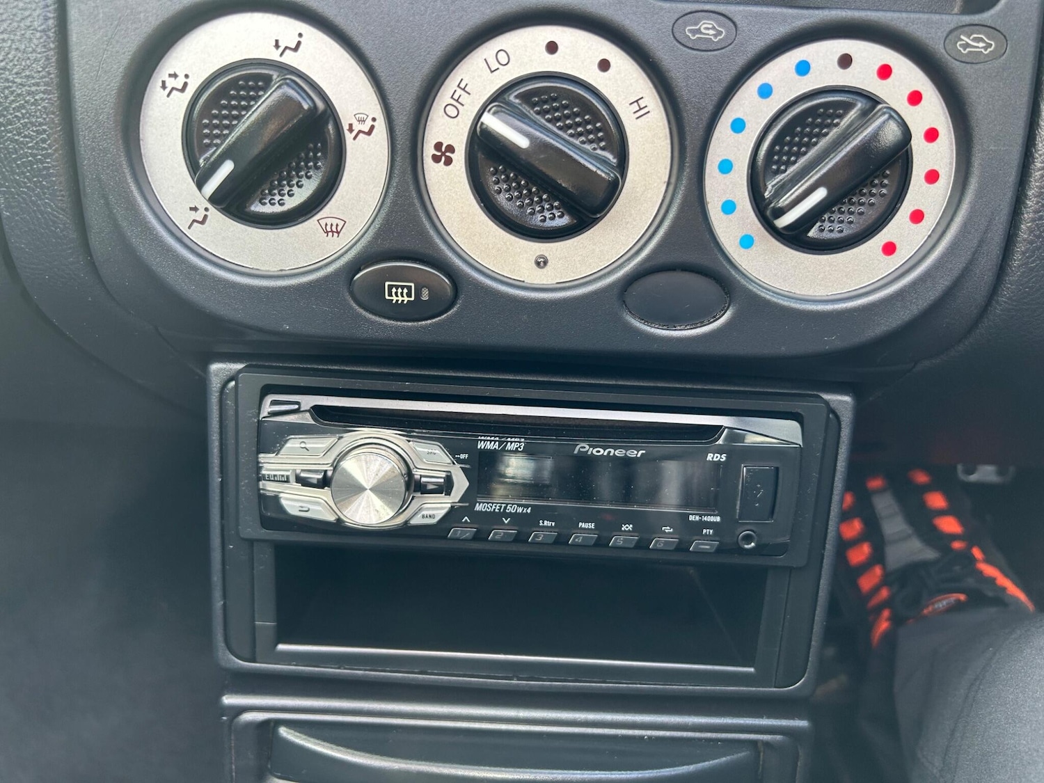 Used Toyota MR2 2002 for sale - 76158982: Photo 59