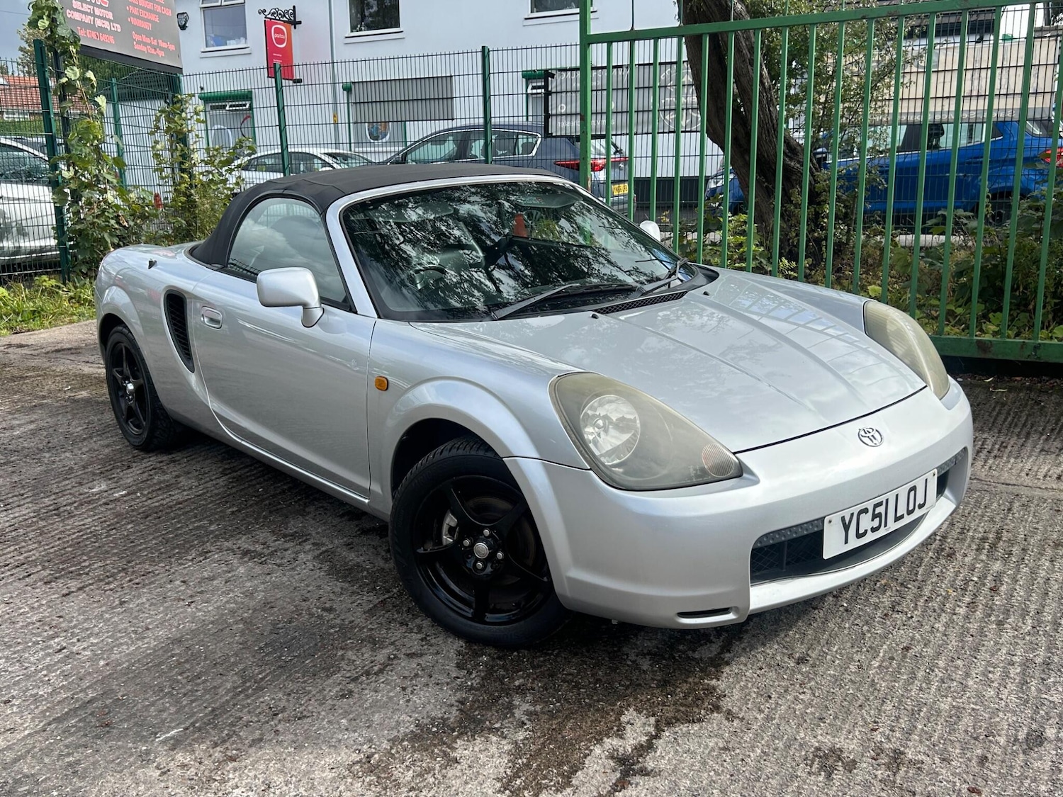Used Toyota MR2 2002 for sale - 76158982: Photo 6