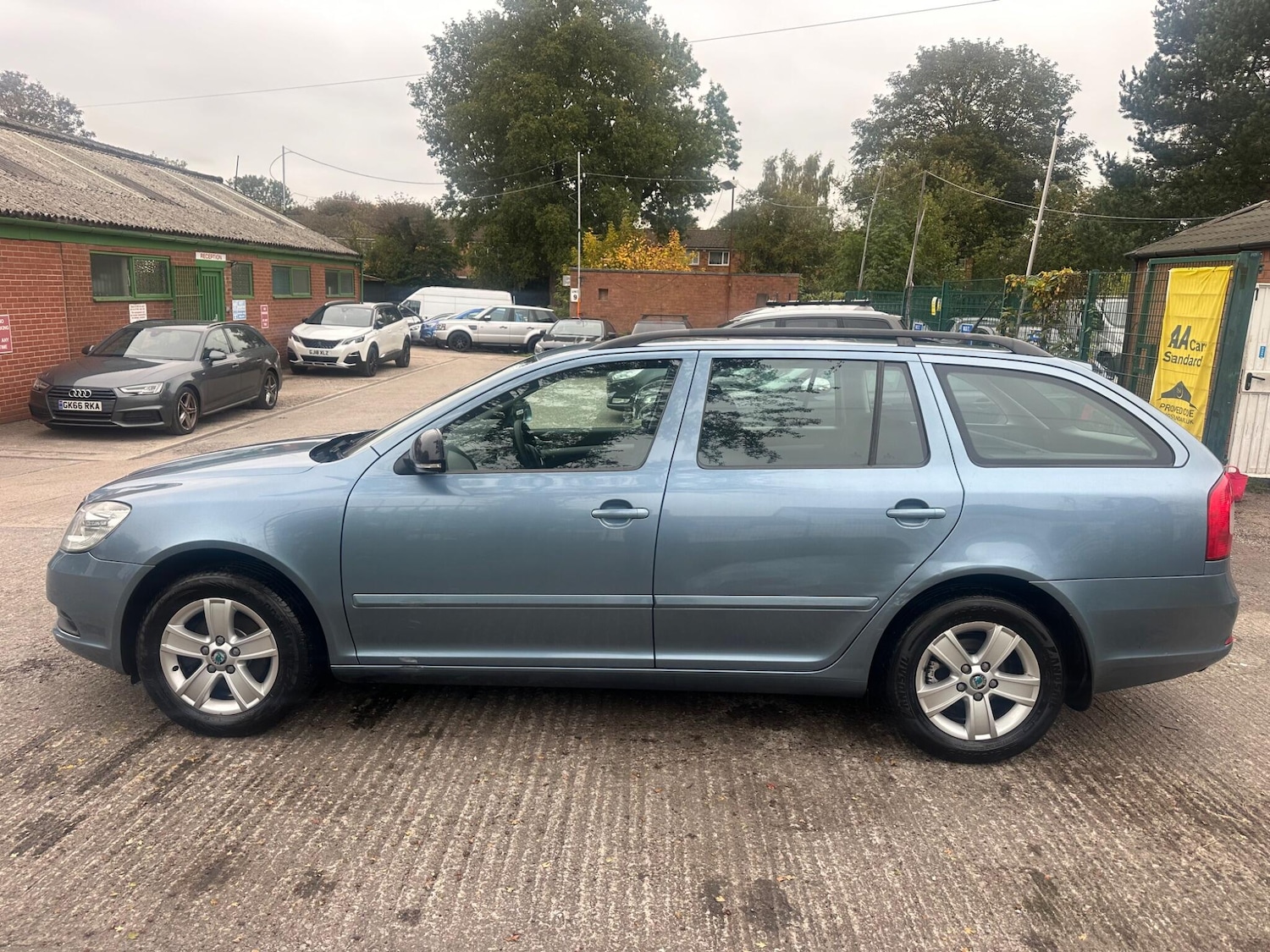 Used Skoda Octavia 2011 for sale - 76361069: Photo 12