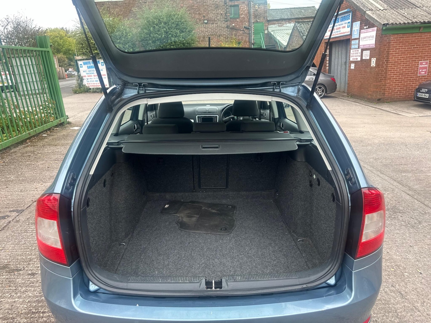 Used Skoda Octavia 2011 for sale - 76361069: Photo 29