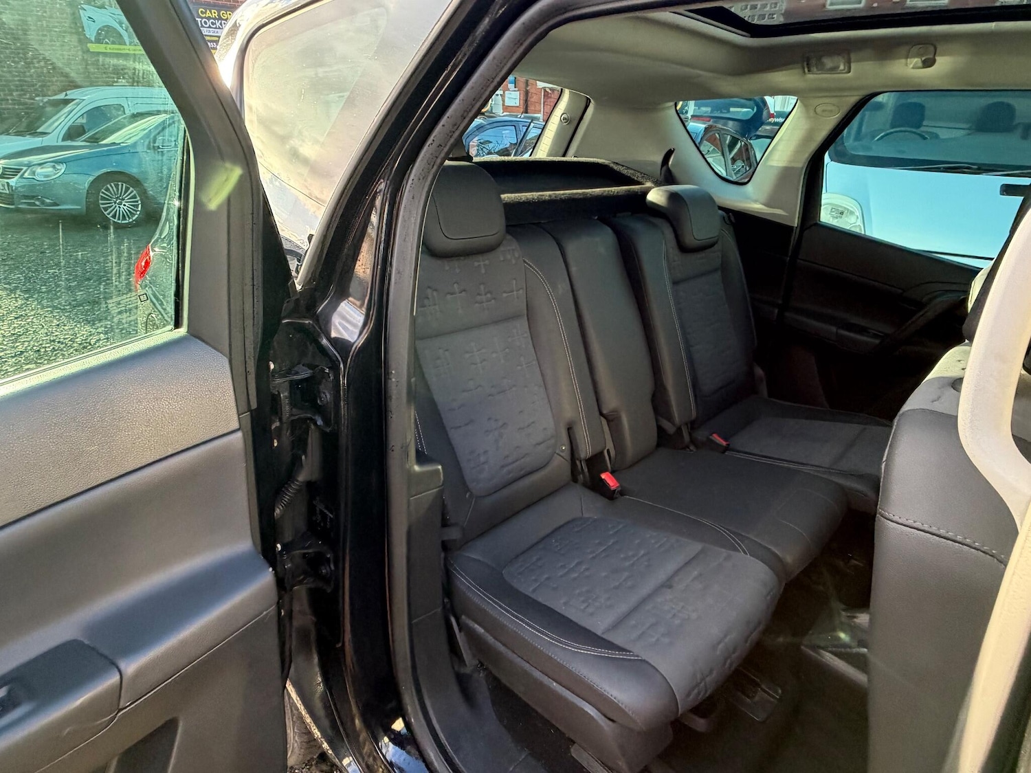 Used Vauxhall Meriva 2011 for sale - 77040423: Photo 21