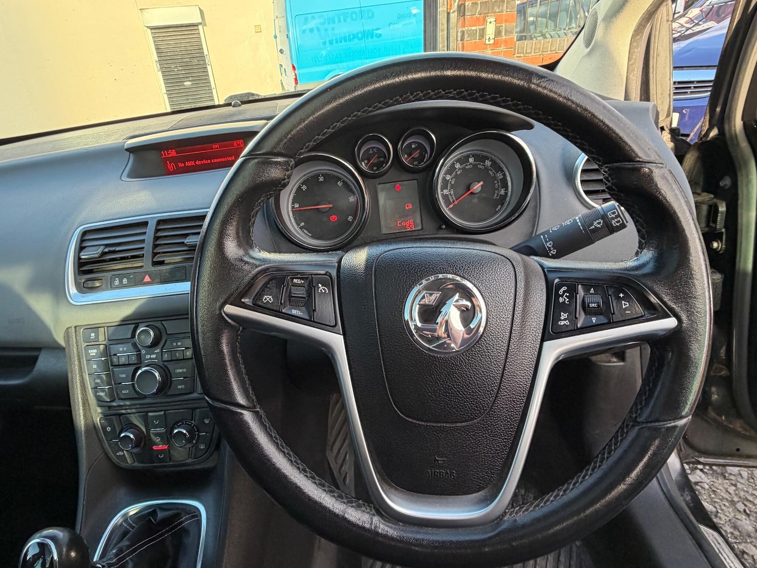 Used Vauxhall Meriva 2011 for sale - 77040423: Photo 28