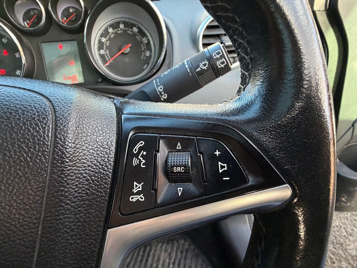 Used Vauxhall Meriva 2011 for sale - 77040423: Photo 29