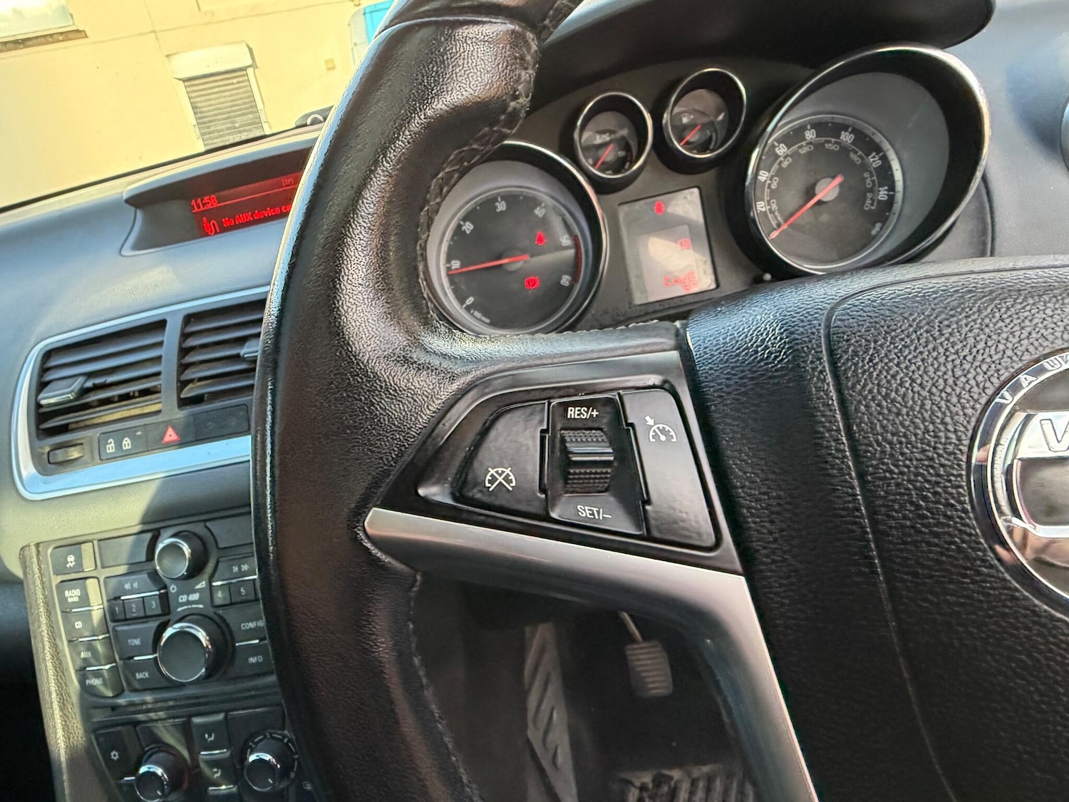 Used Vauxhall Meriva 2011 for sale - 77040423: Photo 30