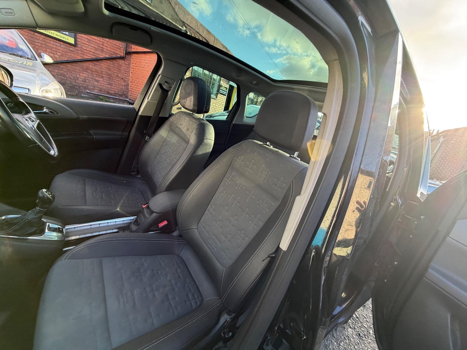 Used Vauxhall Meriva 2011 for sale - 77040423: Photo 39