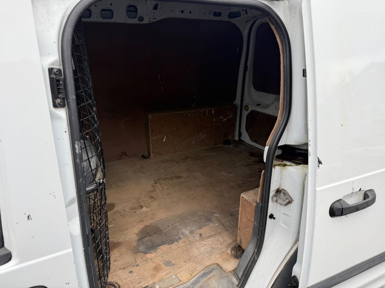 Used Ford Transit Connect 2011 for sale - 76952629: Photo 12