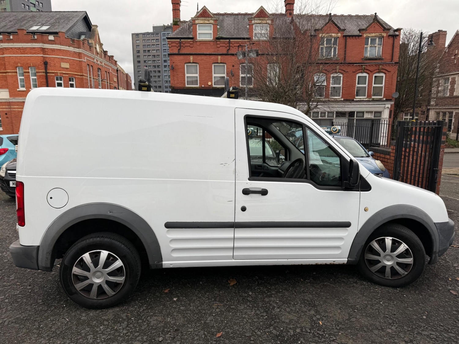 Used Ford Transit Connect 2011 for sale - 76952629: Photo 8