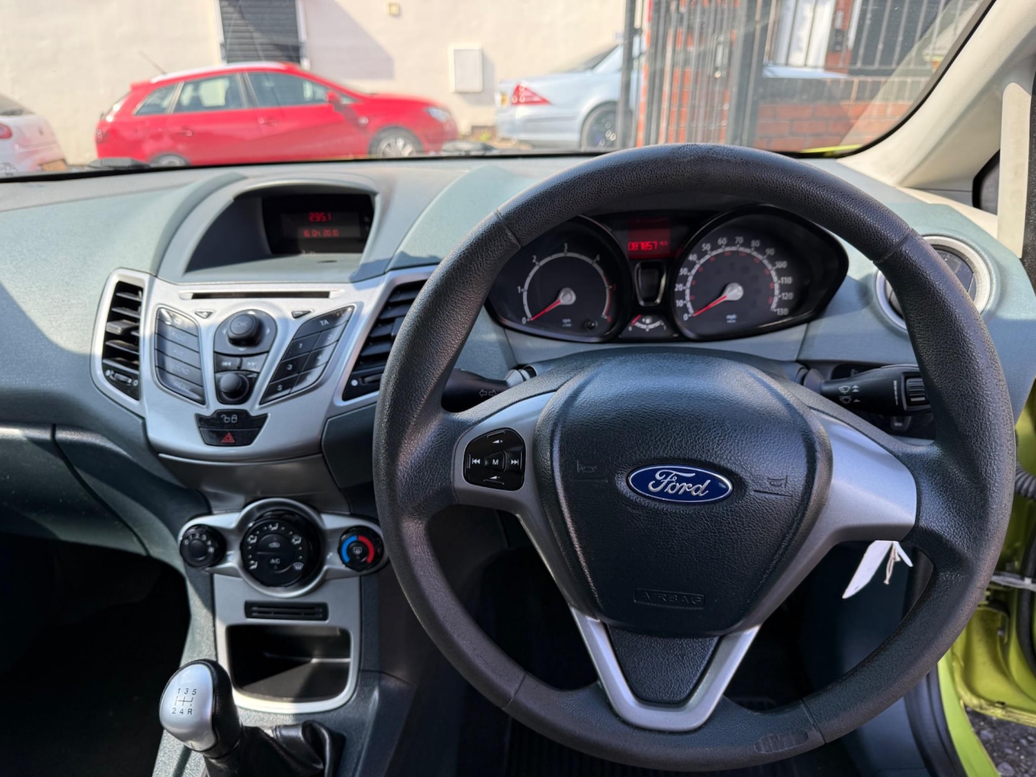 Used Ford Fiesta 2010 for sale - 76158672: Photo 17