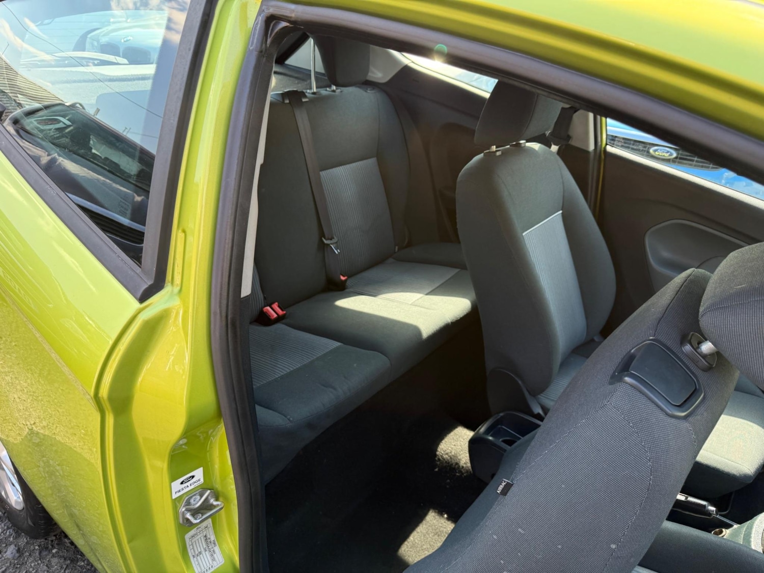 Used Ford Fiesta 2010 for sale - 76158672: Photo 18