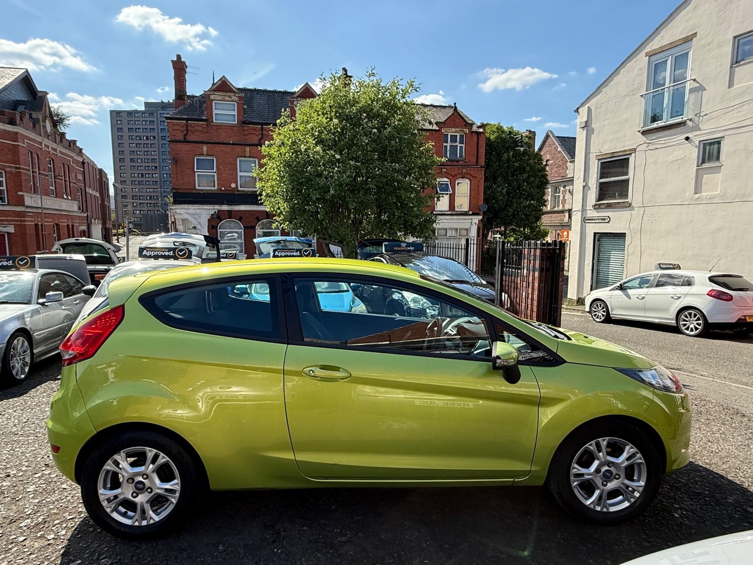 Used Ford Fiesta 2010 for sale - 76158672: Photo 5