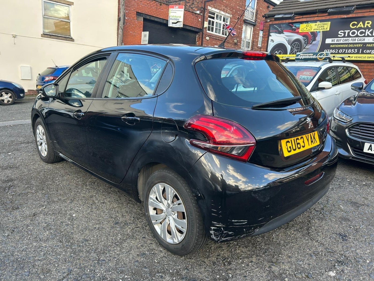 Used Peugeot 208 2013 for sale - 76336215: Photo 11