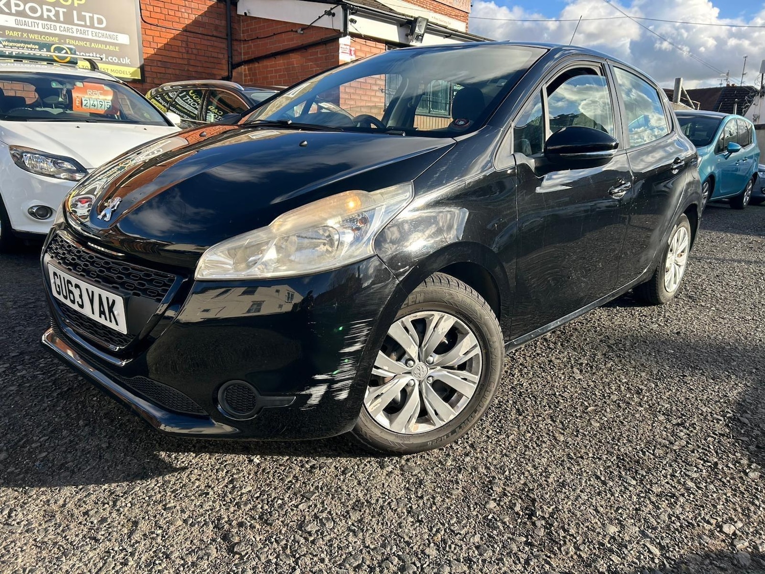 Used Peugeot 208 2013 for sale - 76336215: Photo 14