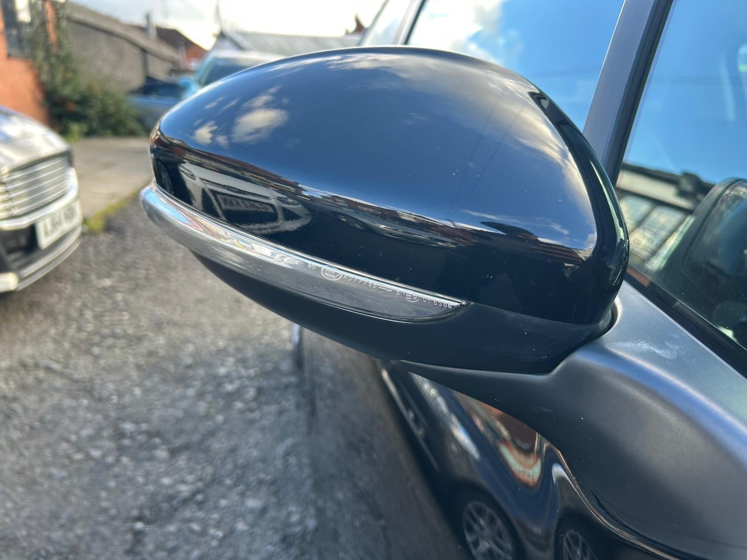 Used Peugeot 208 2013 for sale - 76336215: Photo 28