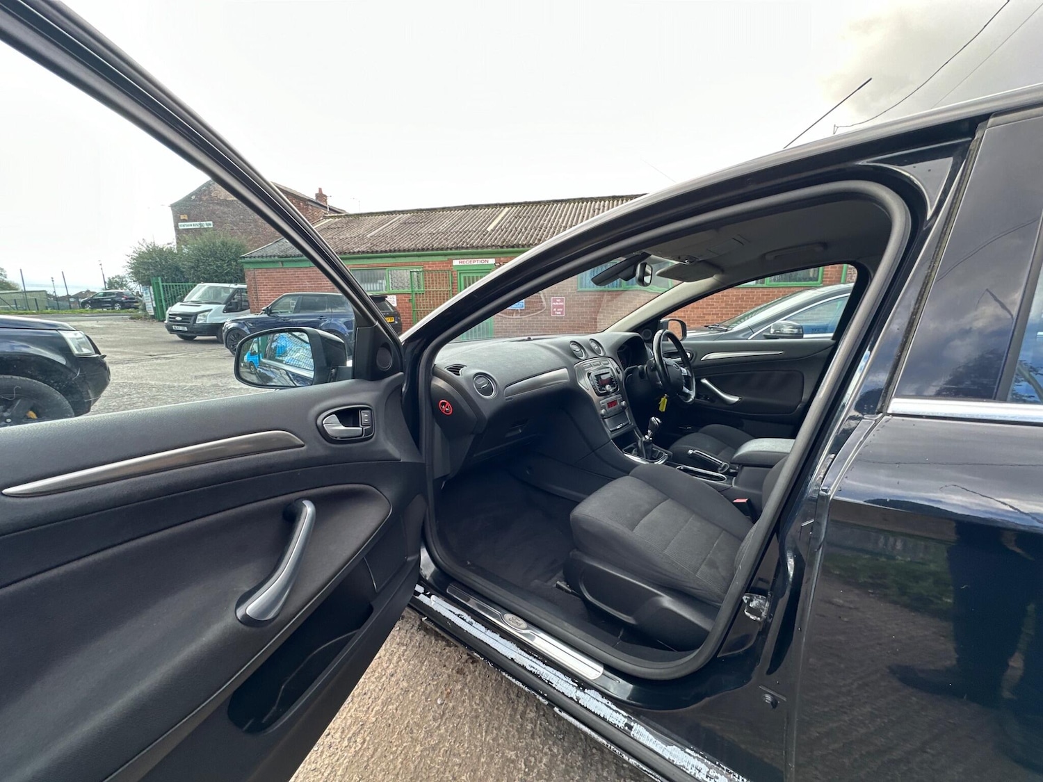 Used Ford Mondeo 2009 for sale - 76398057: Photo 13