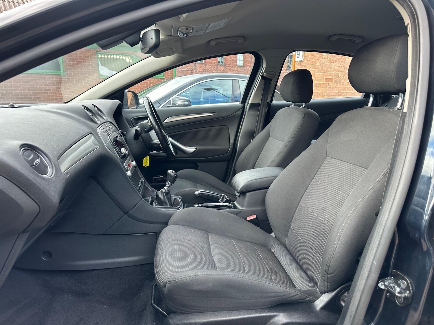 Used Ford Mondeo 2009 for sale - 76398057: Photo 14