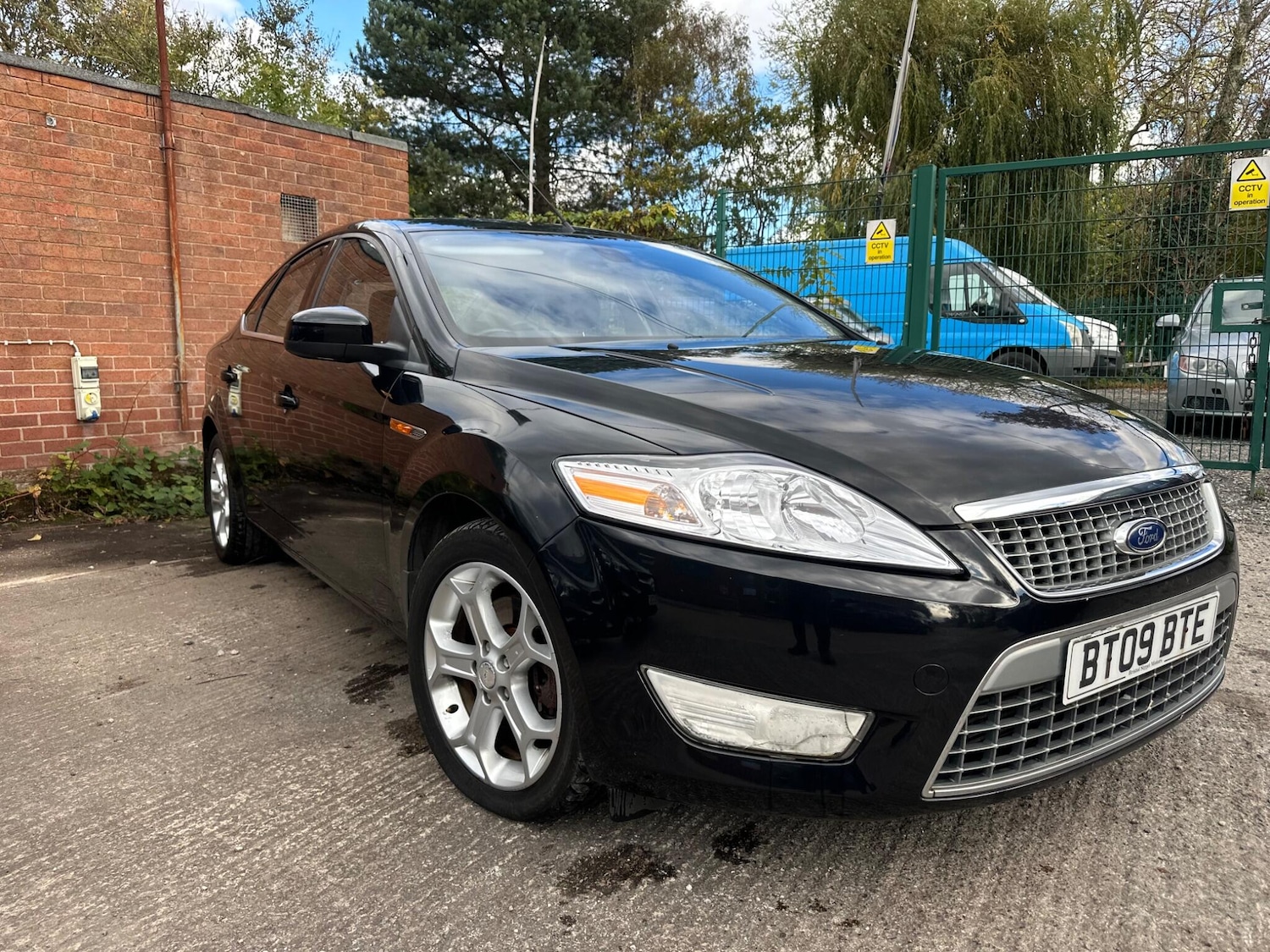 Used Ford Mondeo 2009 for sale - 76398057: Photo 2