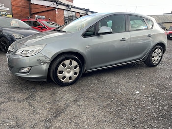 Used Vauxhall Astra 2012 for sale - 76158658: Photo