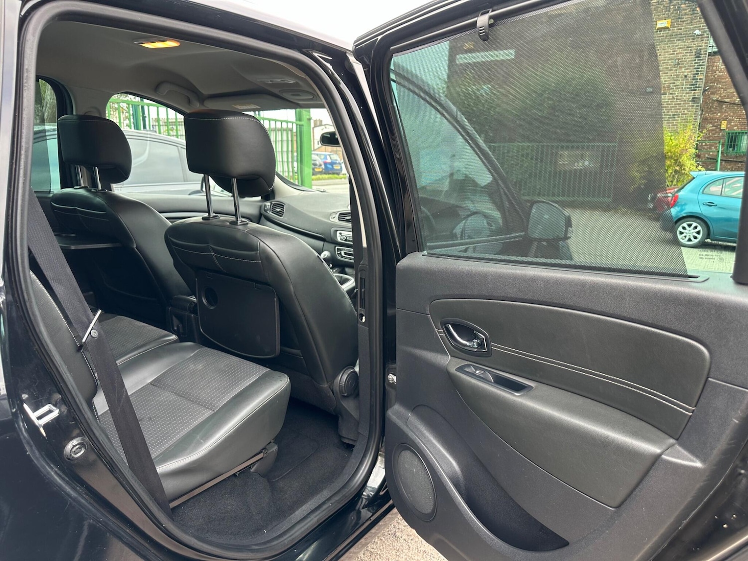 Used Renault Scenic 2015 for sale - 76337491: Photo 18
