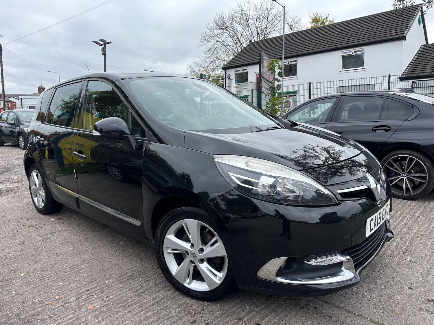 Used Renault Scenic 2015 for sale - 76337491: Photo 4