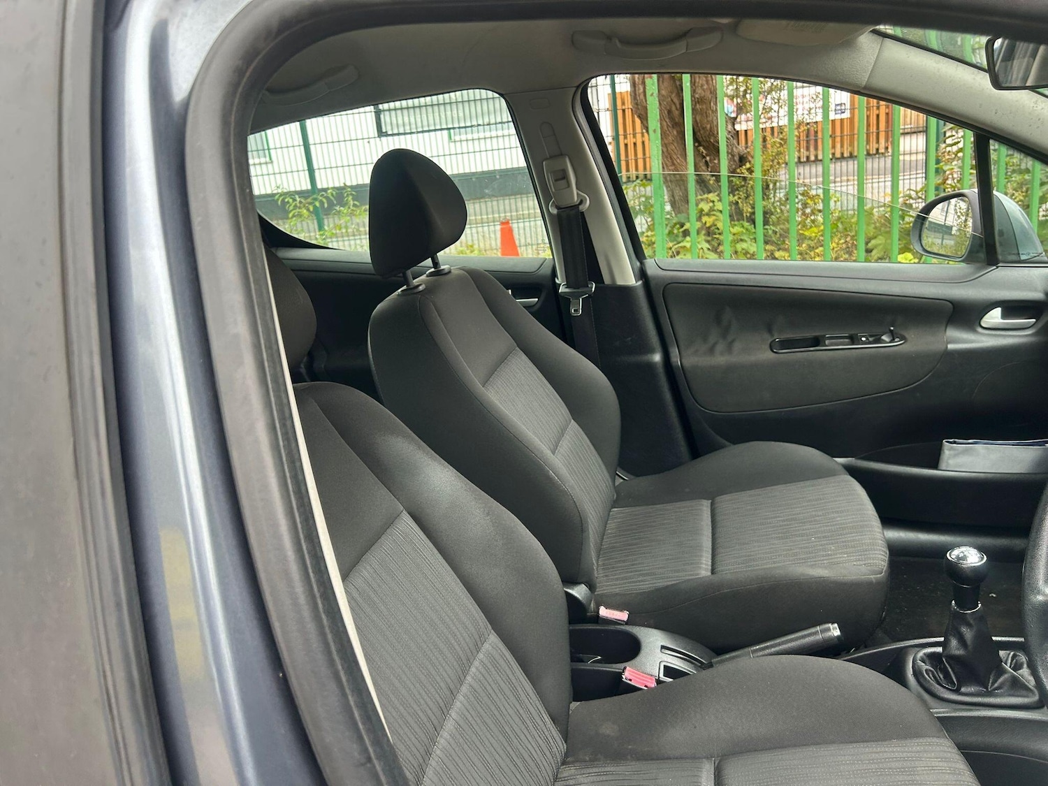 Used Peugeot 207 2010 for sale - 76953536: Photo 19