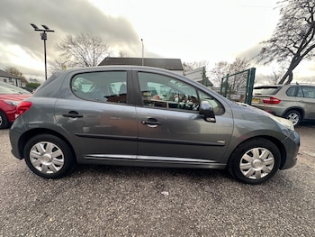 Used Peugeot 207 2010 for sale - 76953536: Photo